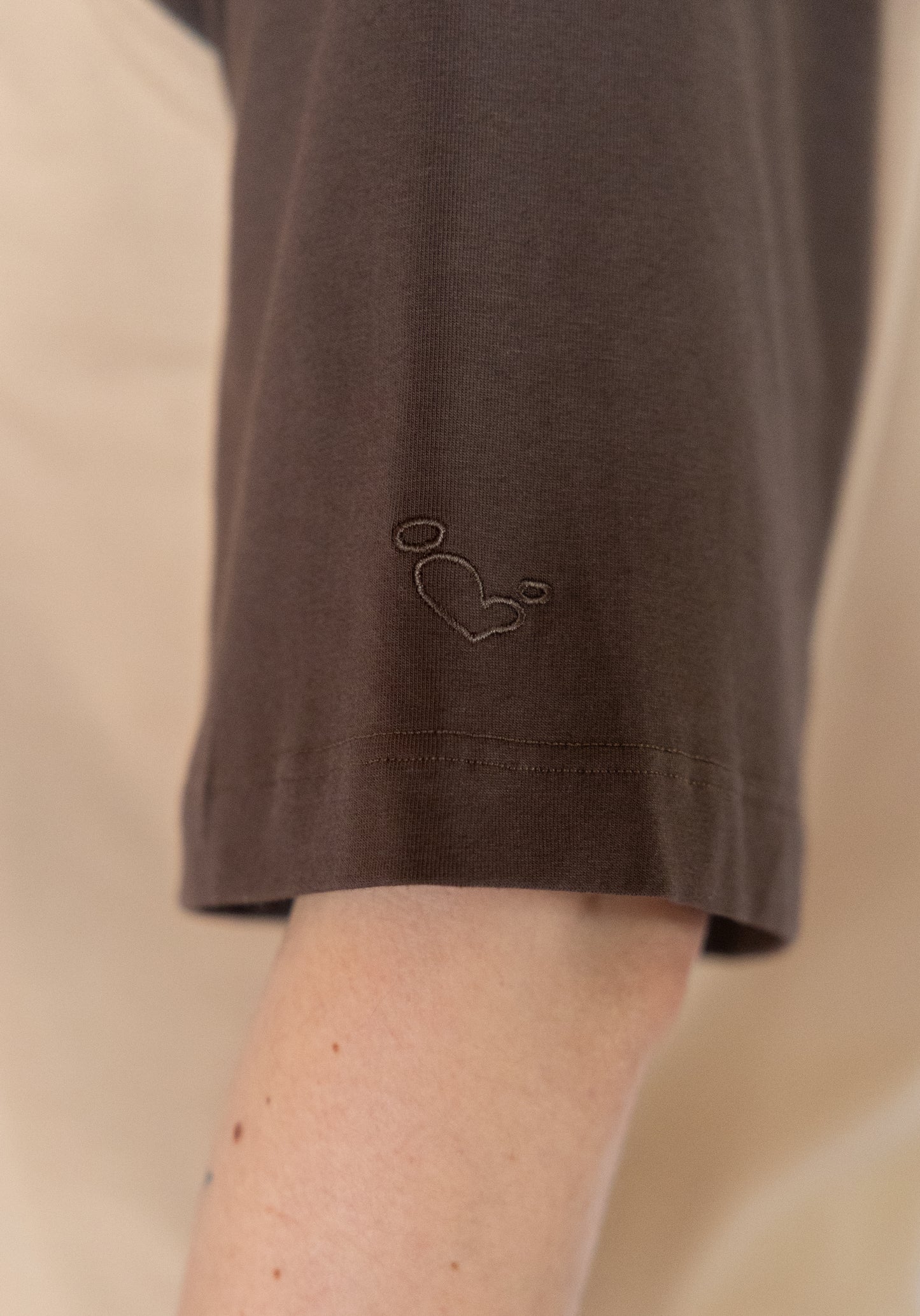 Asta t-shirt