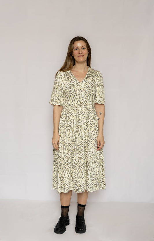 Preorder Ella Kjole S/M (UGE 25)